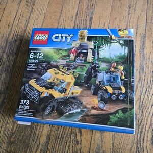 LEGO City Jungle Halftrack Mission Building Kit